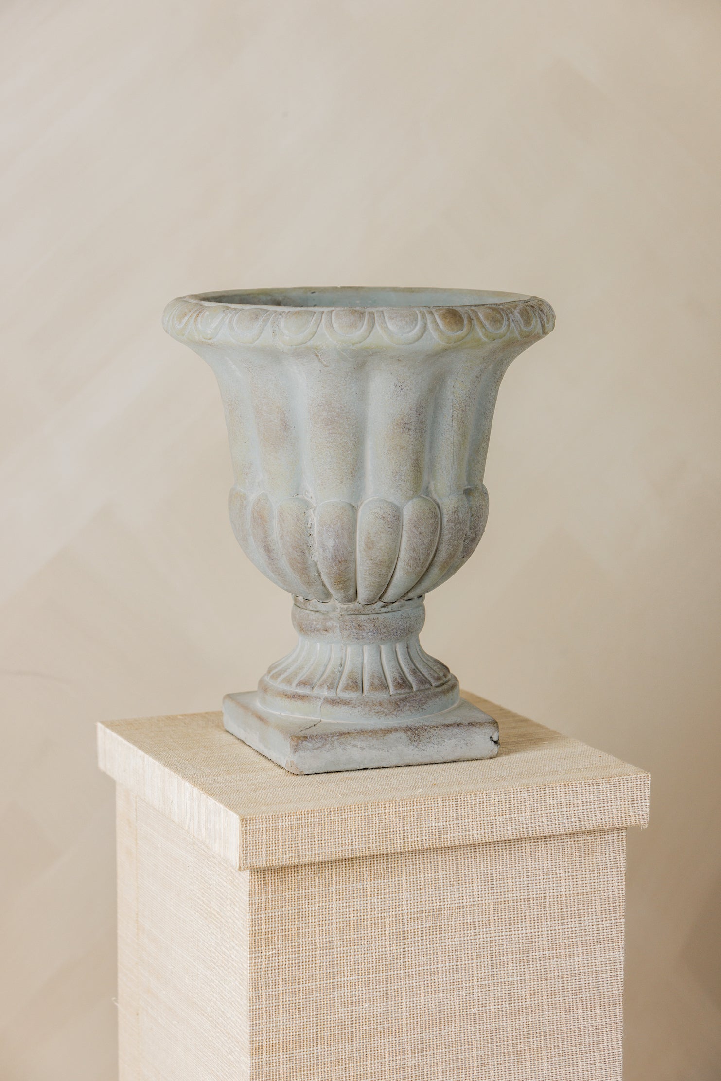 Medici Planter, Medium - Page House Studio