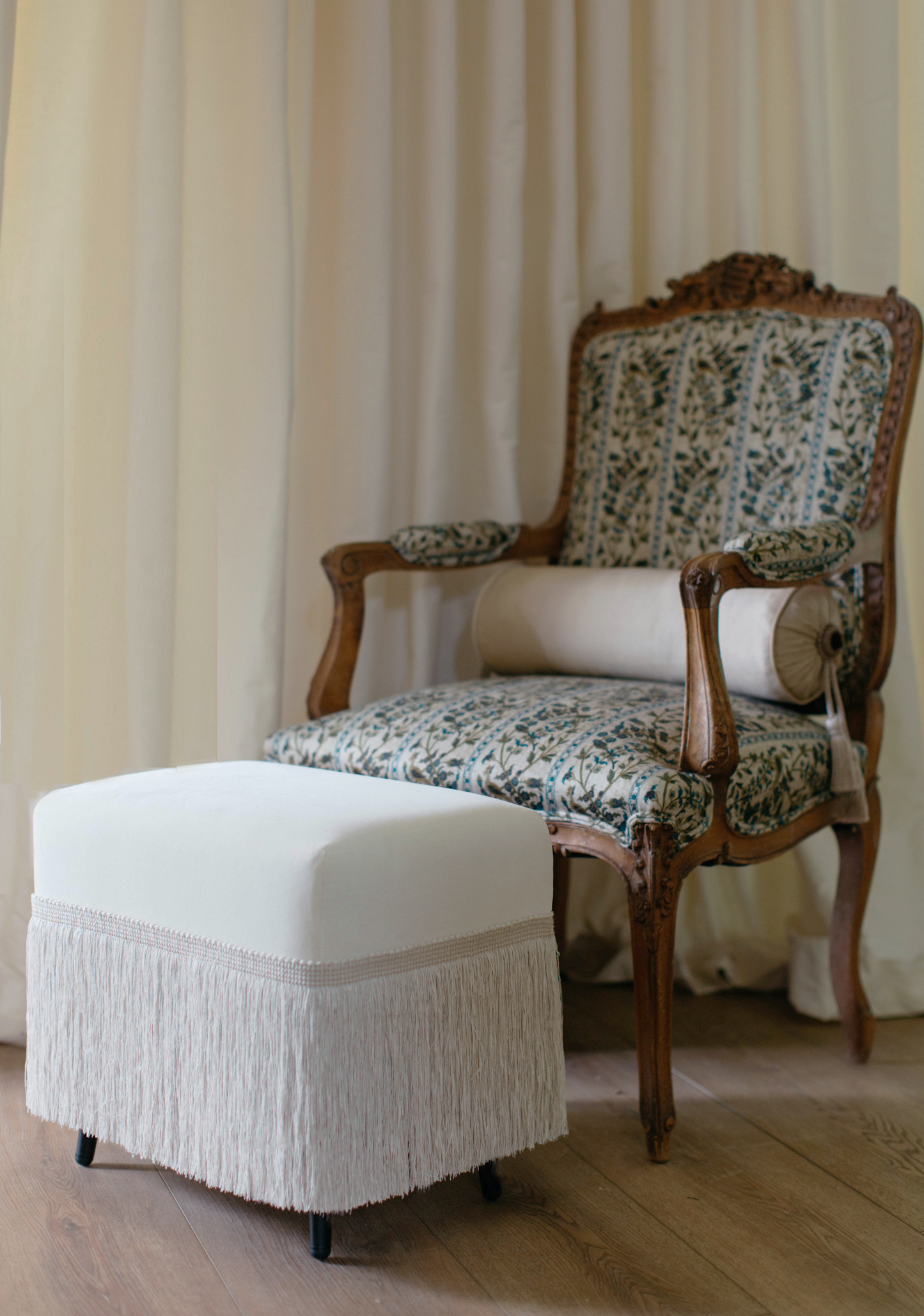 Hutton Stool, Crema - Page House Studio
