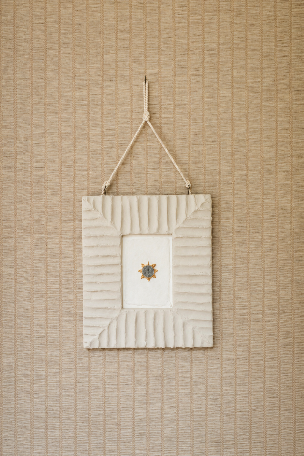 Lucia Frame
