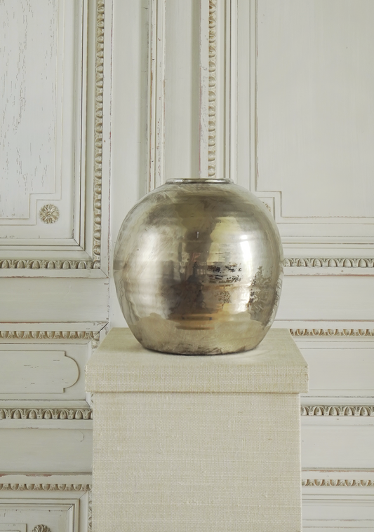 Lucido Vase - Page House Studio