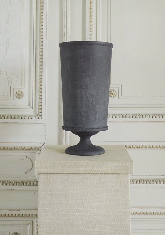 Obscuro Vase - Page House Studio