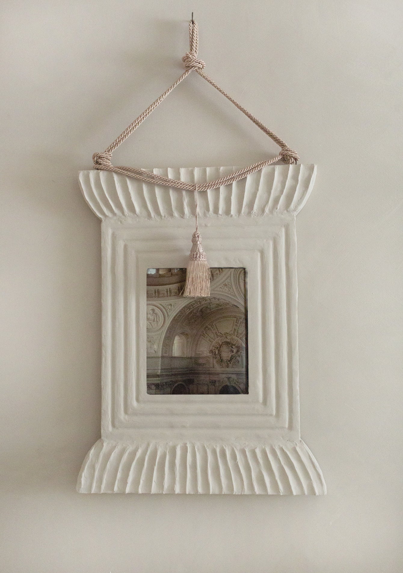Elisabetta papier-mâché frame with architectural black and white photo – Page House Studio