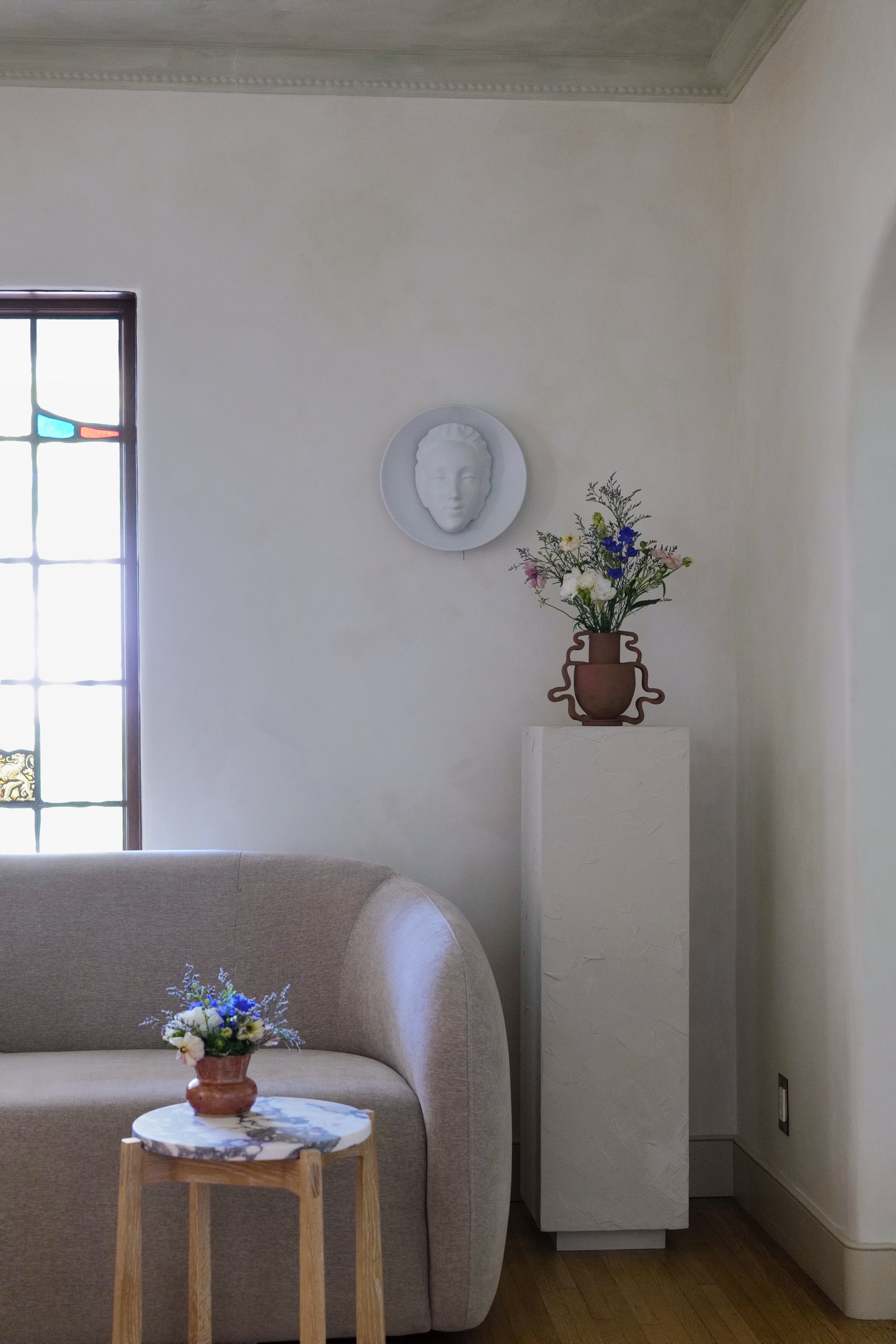 Didion Pedestal, Plaster - Page House Studio