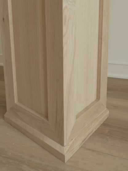 Sawyer Pedestal